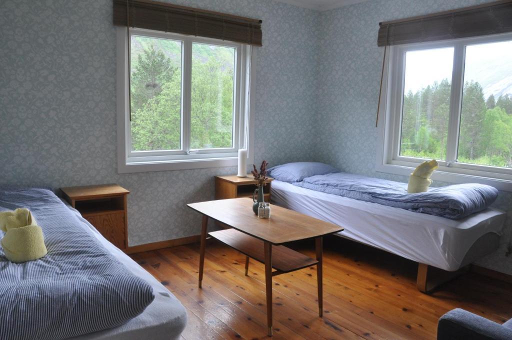 Nigardsbreen Lodge Luster Rum bild